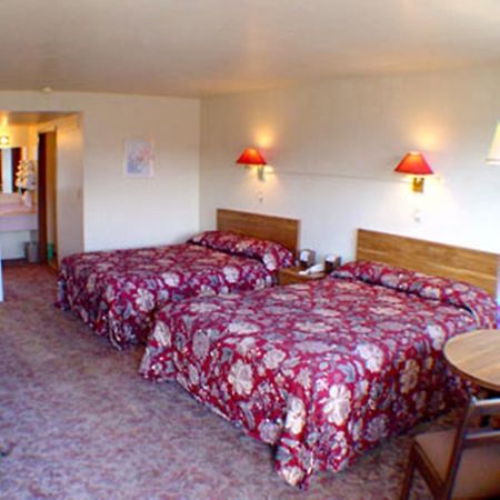 Golden Oak Inn Lewiston Room photo